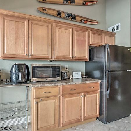 Osage Beach Condo With Lake Of The Ozarks Views Екстериор снимка