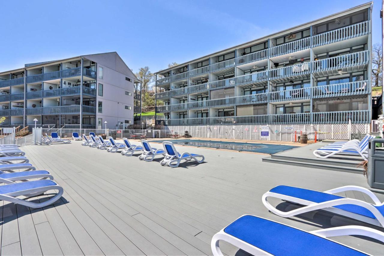 Osage Beach Condo With Lake Of The Ozarks Views Екстериор снимка